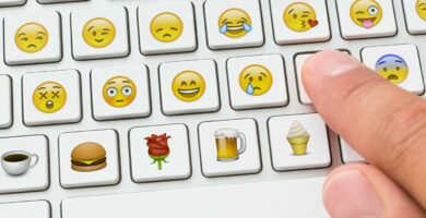 facebook emoticons getty 56b34f085f9b58def9c97cb0