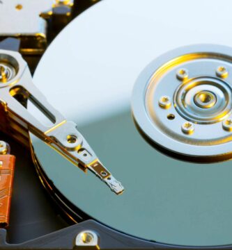 hard disc drive wladimir bulgar science photo library getty images 56bdd27d3df78c0b13867328 df64a7a6ee064f23a3f541a299442122