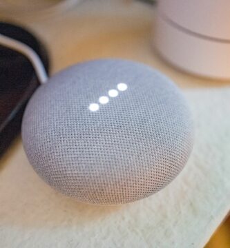 Jak nastavit školní rodinný zvonek s Google Assistant 1 how to change the wi fi on google home 5069526 GettyImages 1141232895 76371c9d0568466f872e2dac54a7b432