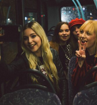 Jak používat editor živých fotografií na iPhone 2 how to use the live photo editor on iphone 4685374 01 4266be8d0f474e26bdb3fe3fa96f1392