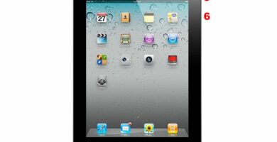 Vysvětlení hardwaru, portů a tlačítek iPadu 2 29 ipad 2 anatomy 5a956b0c8023b900370b19dd