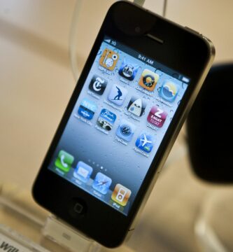 iphone 4 598c7fba054ad9001173586b