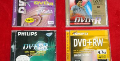 Jaké prázdné DVD disky používáte v DVD rekordéru? 64 recordable dvd discs a 572a19455f9b58c34c32b732
