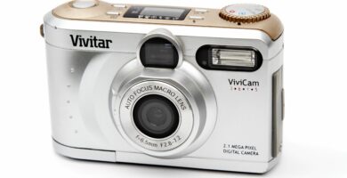 vivitar 2 1 megapixel digital camera 458999675 f4e513879cd54ad68e7910e46795bc56