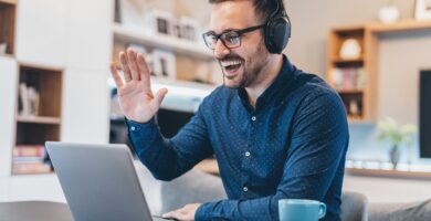 Co je to Zoom a jak to funguje? 53 what is zoom and how does it work b1cab4b7f8e9474fa46f5b50c8e694e4