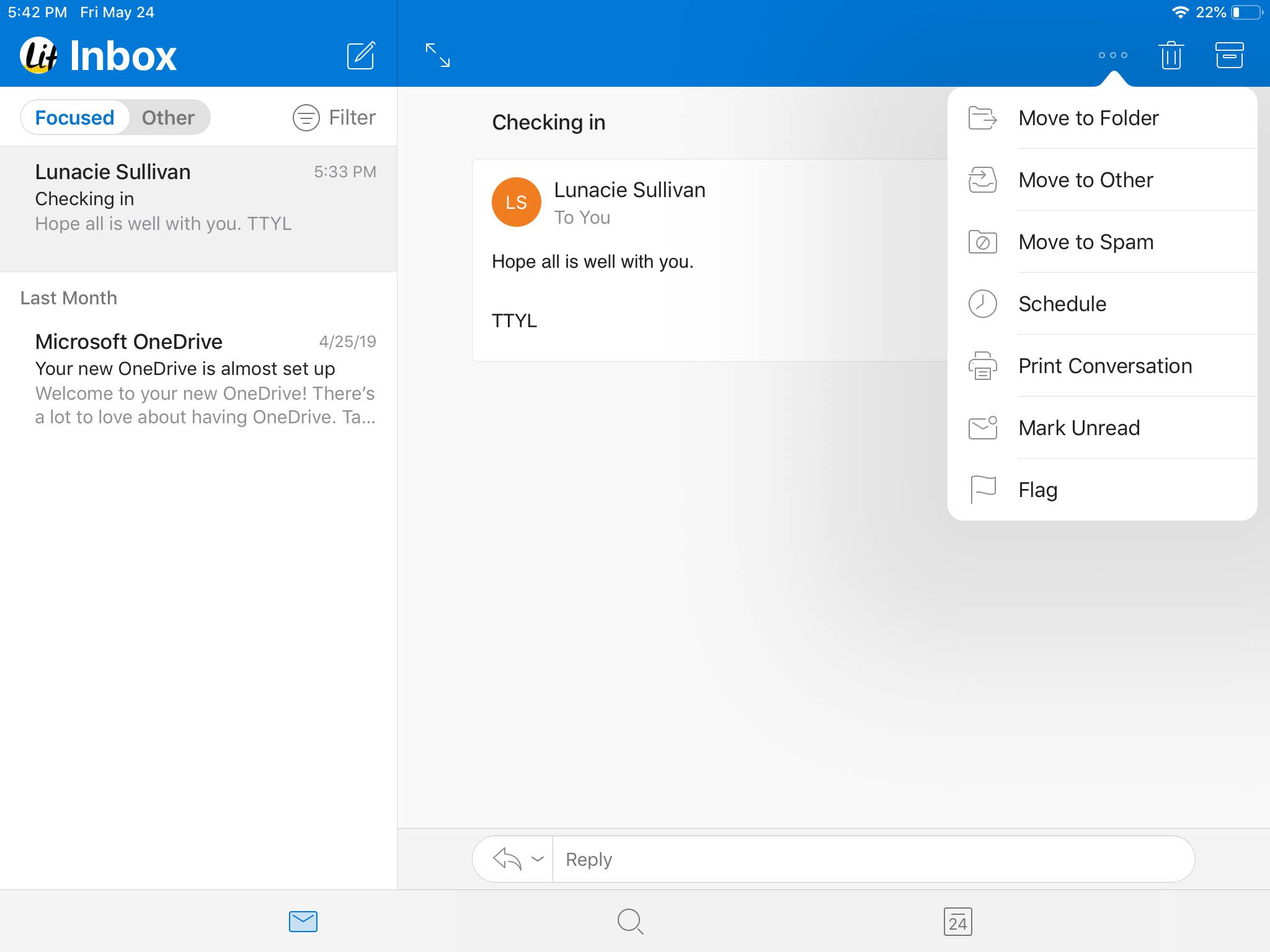 Možnosti nabídky v aplikaci Outlook pro iOS.