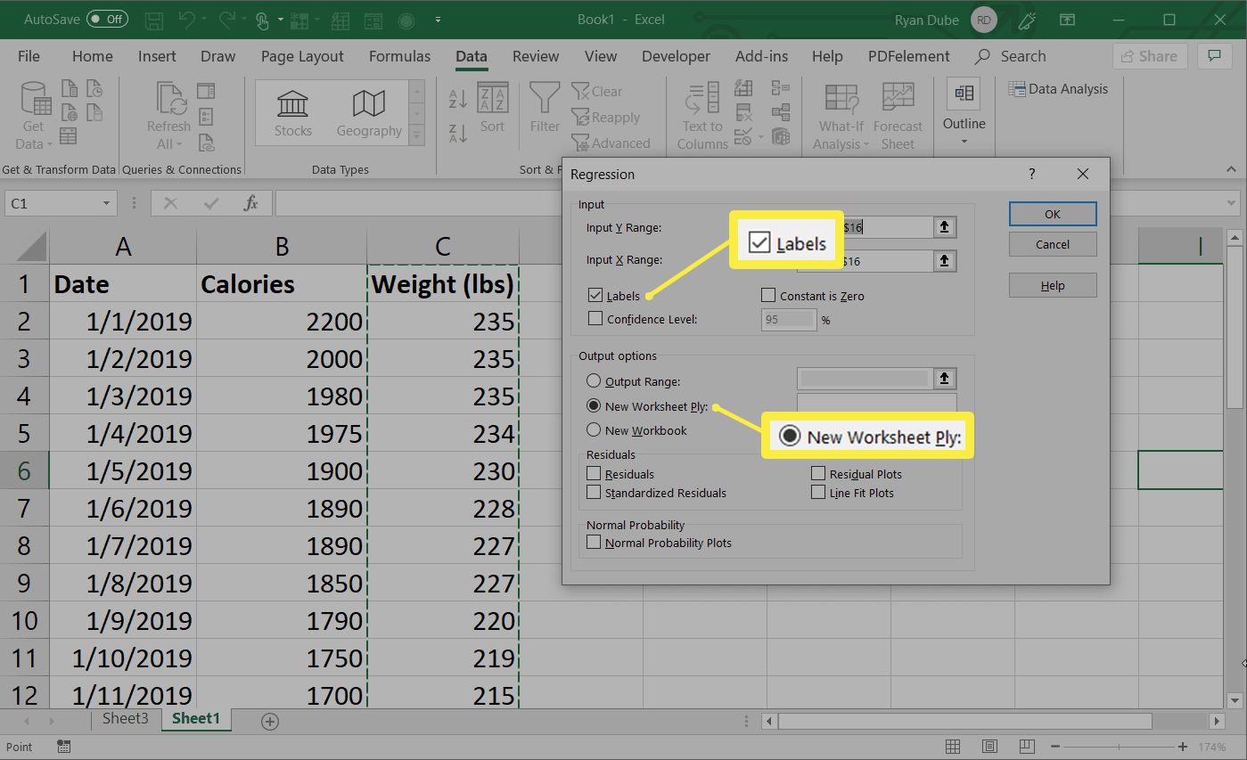 Pole aplikace Excel pro použití štítků a odesílání regrese do nového listu