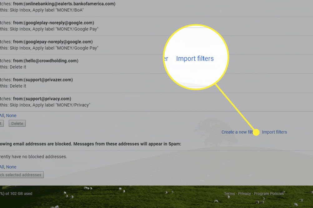 Snímek obrazovky s nastavením filtrů Gmailu se zvýrazněným tlačítkem Importovat filtry
