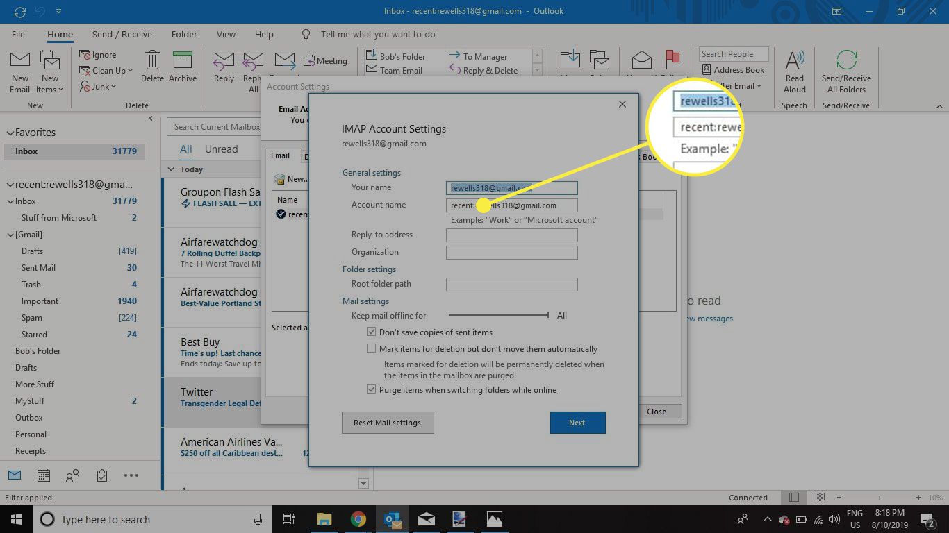 Snímek obrazovky s nastavením účtu Gmail v aplikaci Outlook se zvýrazněným názvem účtu