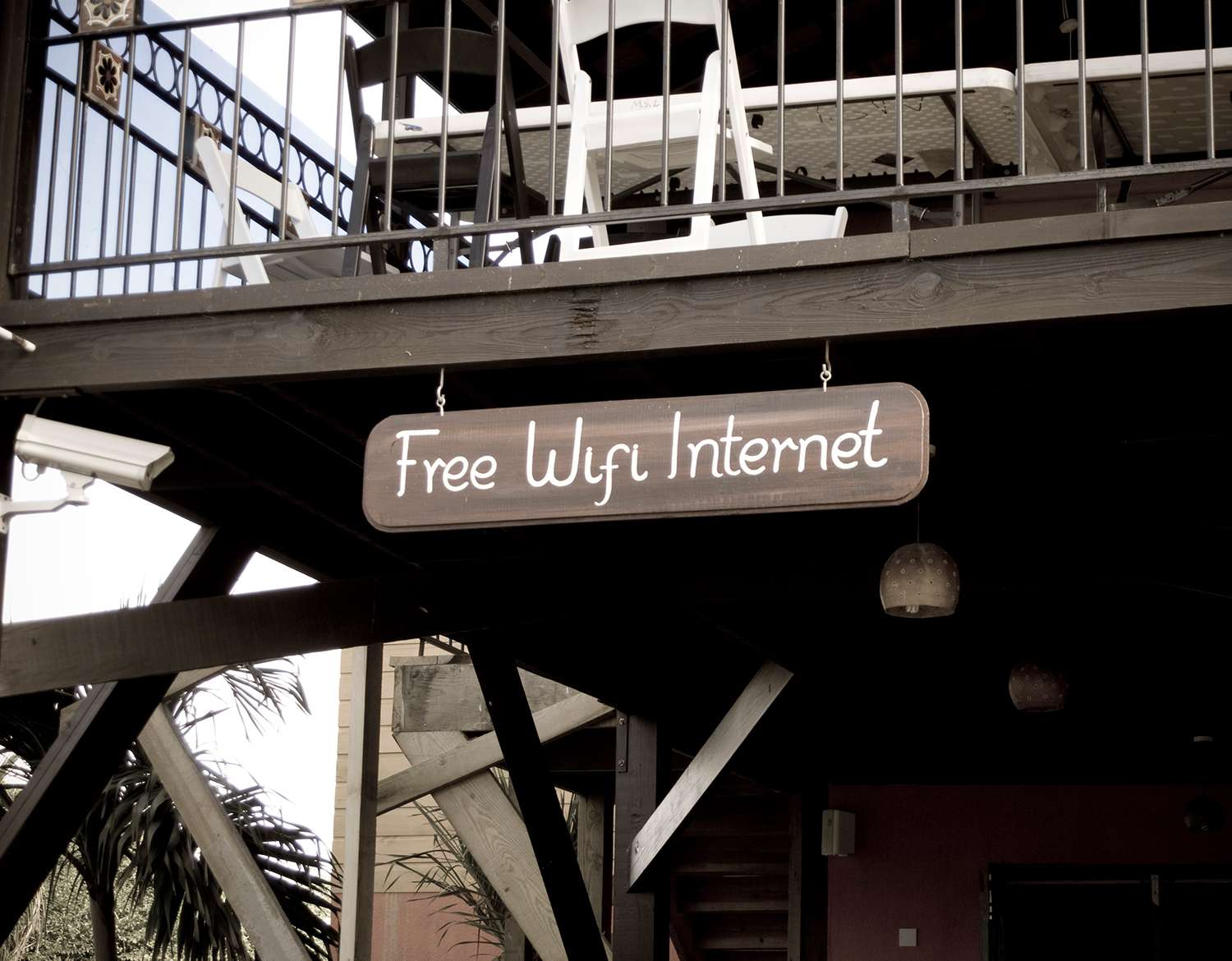 wifi připojení na internet zdarma v kavárně
