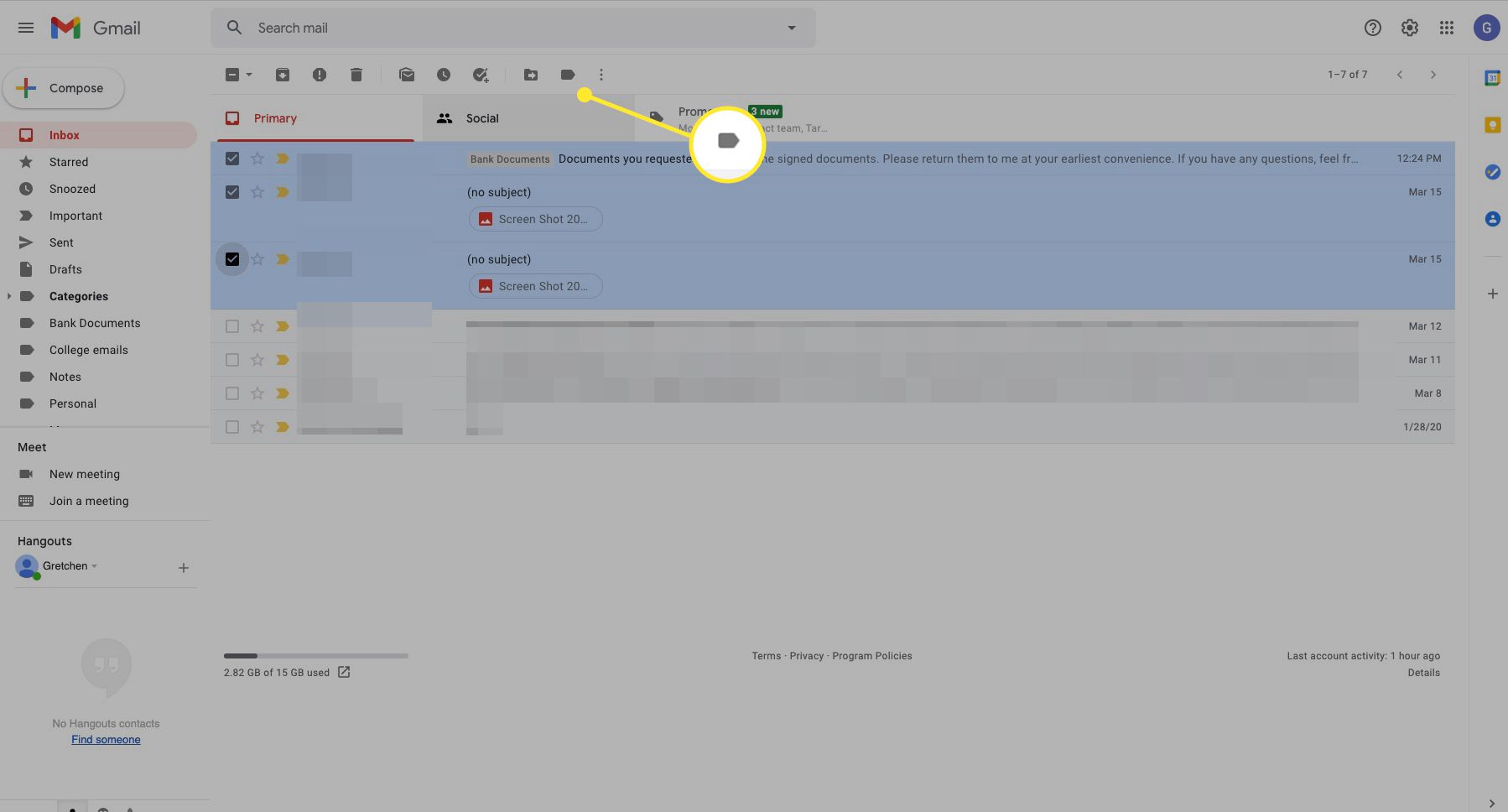 Zprávy v Gmailu zkontrolovány zvýrazněnou ikonou Štítky