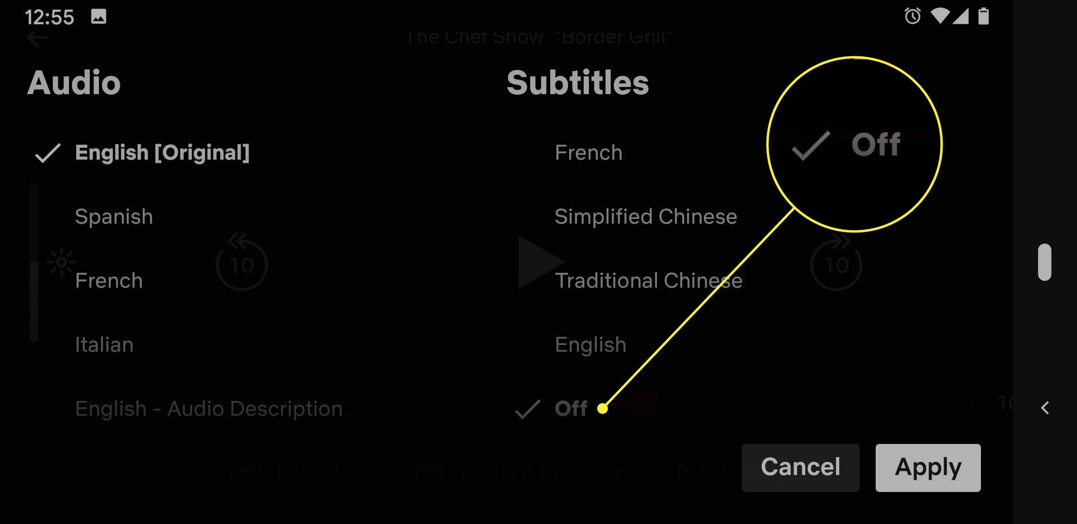 Snímek obrazovky s nabídkou Zvuk a titulky v Netflixu se zvýrazněnou možností Vypnuto