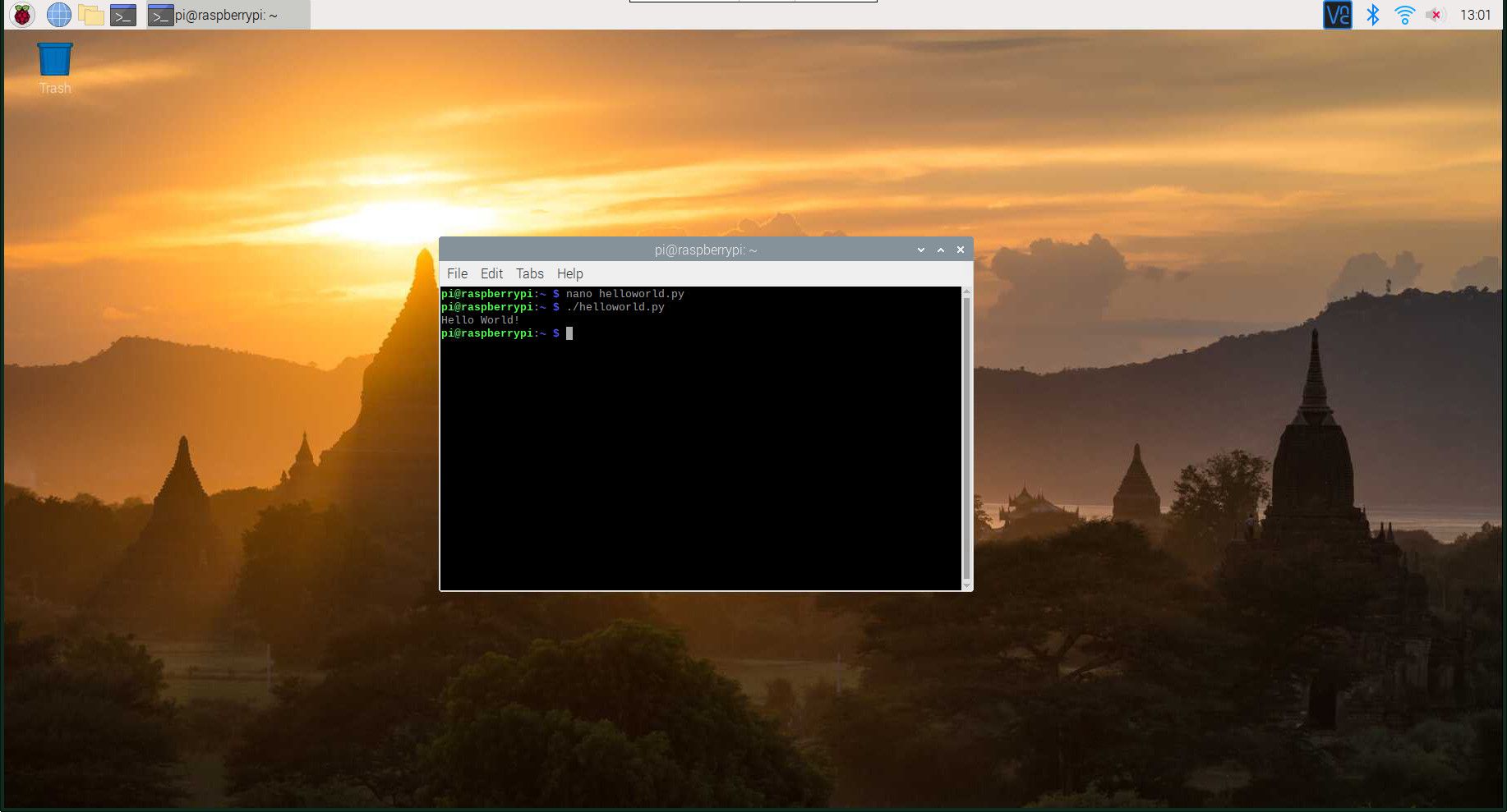 Python spouští ahoj světový skript na Raspberry Pi