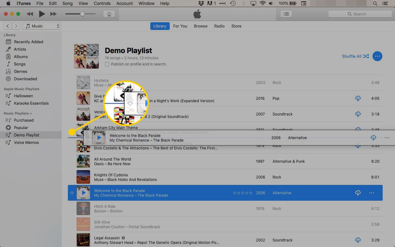 Přetažením změníte pořadí skladeb v seznamu skladeb v iTunes
