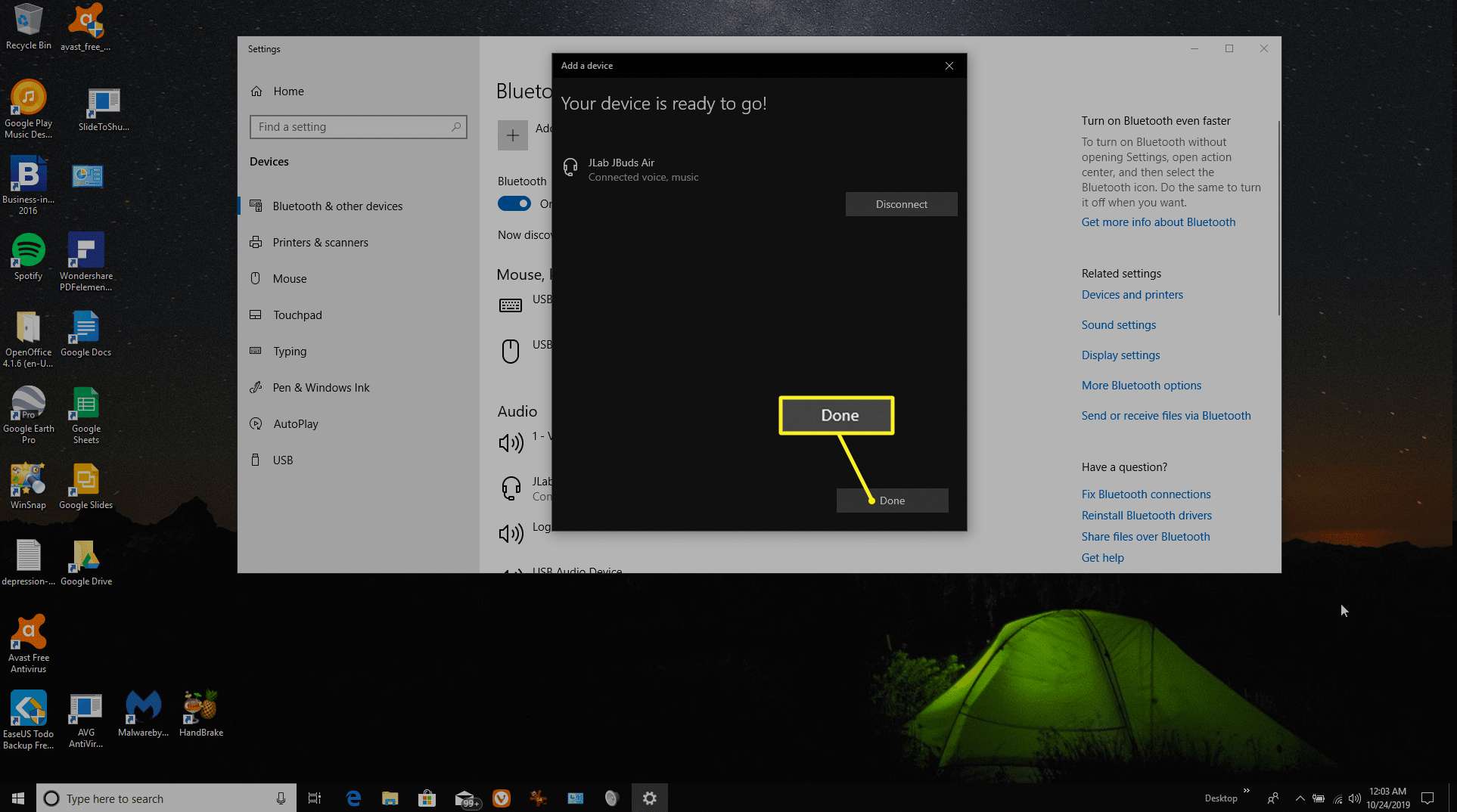 Potvrzení připojeného bluetooth zařízení v systému Windows 10
