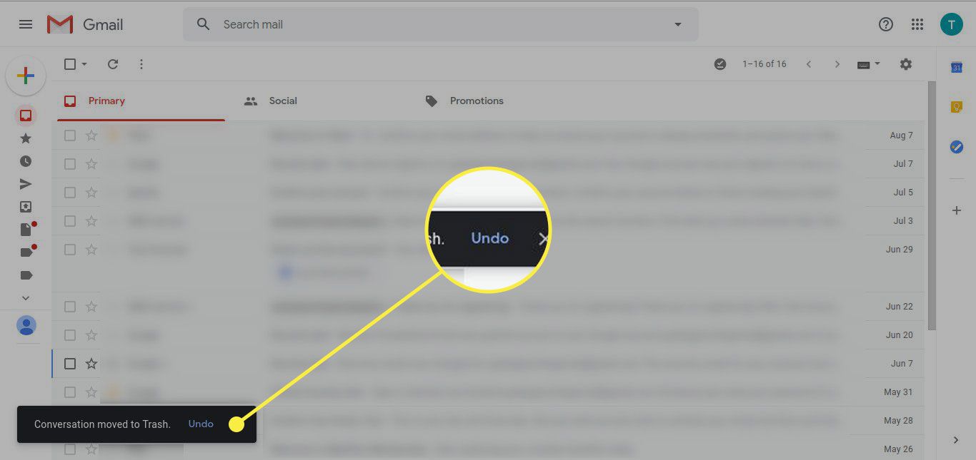 Snímek obrazovky Gmailu se zvýrazněným tlačítkem Zpět