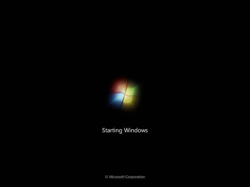 Snímek obrazovky úvodní obrazovky Windows 7