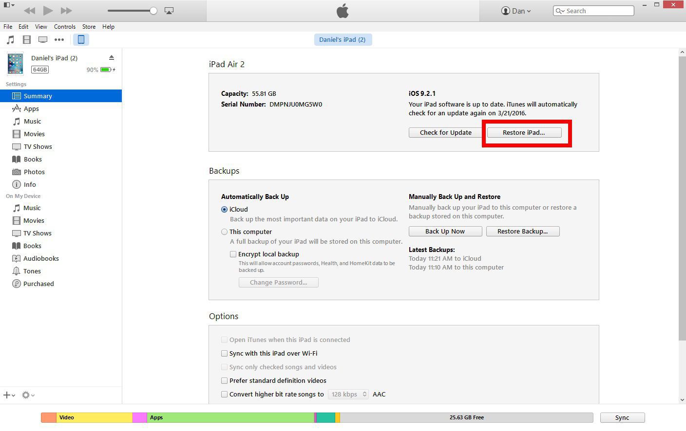Screenshot iTunes demonstrovat horké Obnovit iPad.