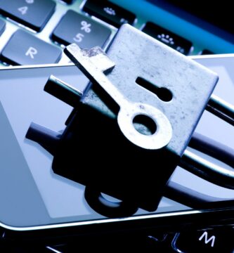 what is mobile device management 4628280 1 3a69c9a351434a12bd0c780deb0d9747