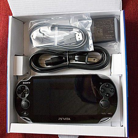 Obsah krabice PS Vita odhalen.