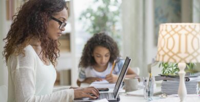 woman on computer 56a8fd393df78cf772a29107