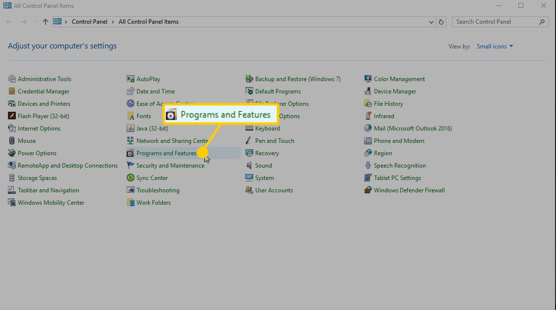Snímek obrazovky s otevřením programů a funkcí ve Windows.