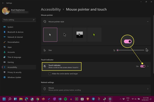 Nastavení ukazatele myši a dotyku Windows 11 se zvýrazněným dotykovým indikátorem a jeho přepínačem