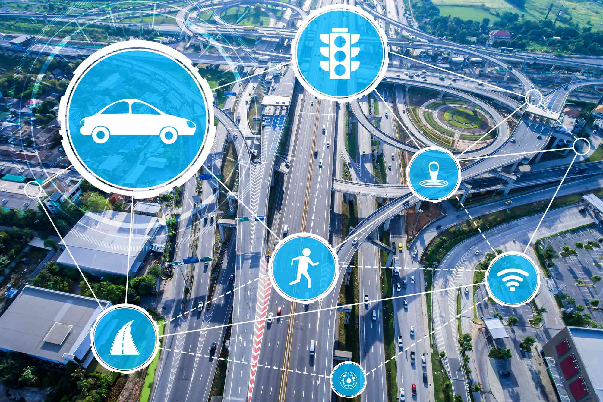 Futuristické ztvárnění toho, jak by 5G mohlo propojit řidiče s dalšími informacemi, aby byly silnice bezpečnější.