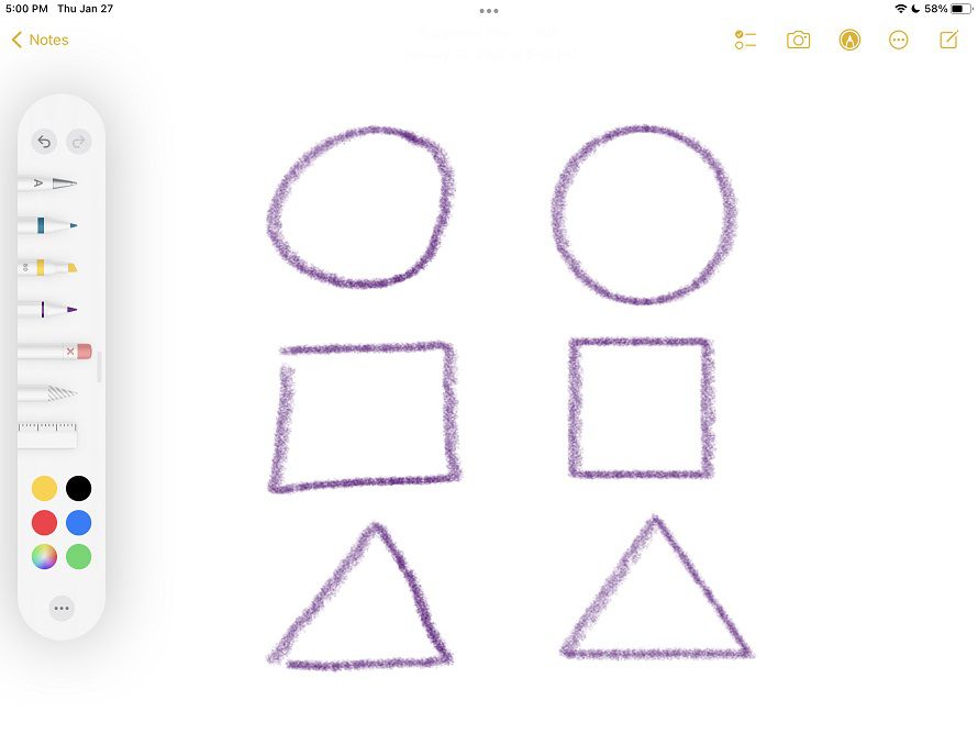 Kruhy, čtverce a trojúhelníky nakreslené v aplikaci Poznámky.